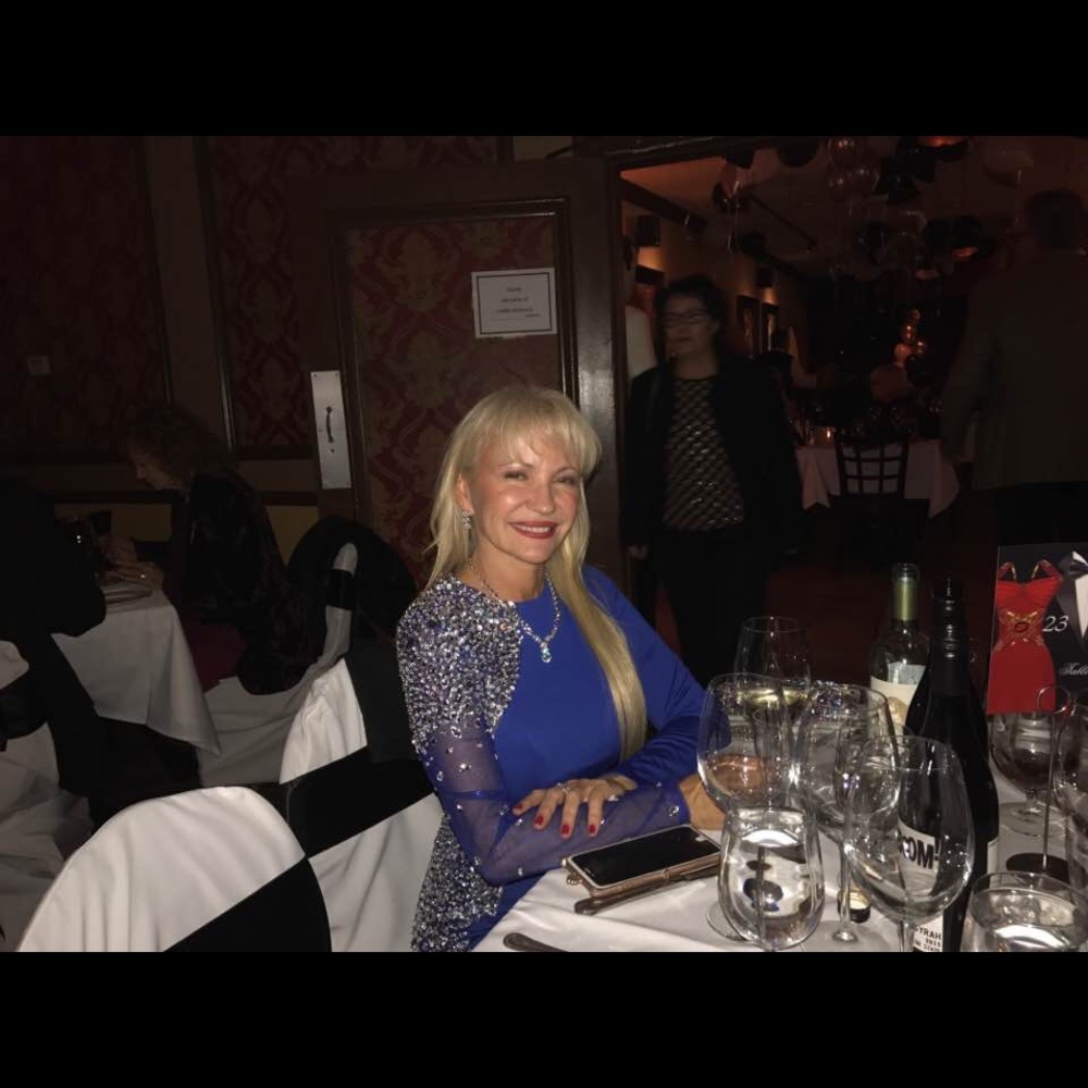 Meet your Posher, Samantha